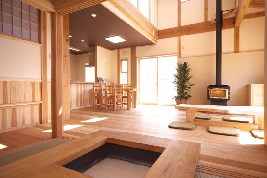 オダニホーム株式会社｜木と住まう。トンカチ坊やの家