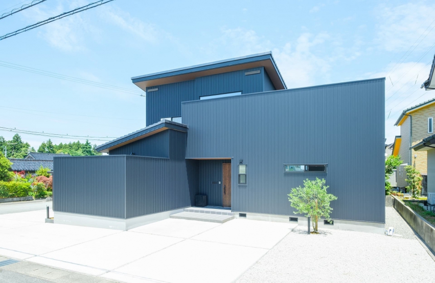 サンダ工務店