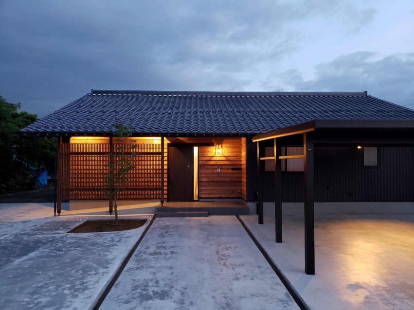 木とともにある生活　鶴山建築